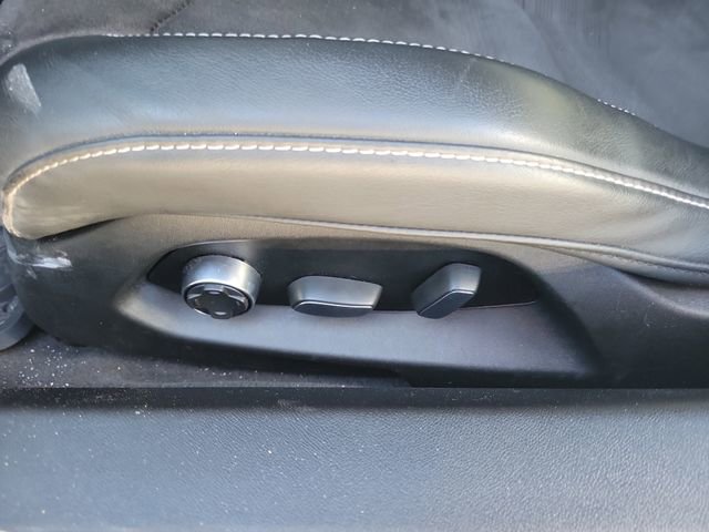 Used 2023 Chevrolet Corvette Stingray w/ Z51 Performance Package image 14