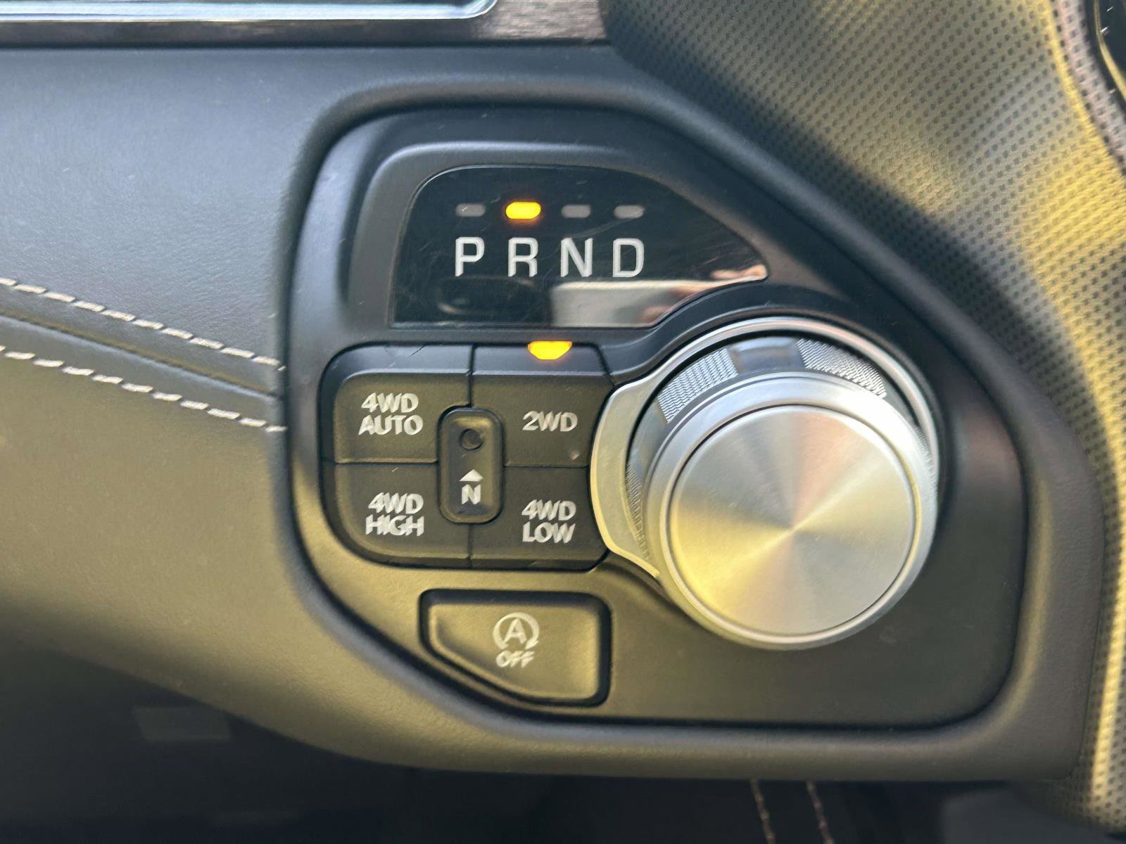 Used 2023 RAM 1500 Limited w/ Body Color Bumper Group image 24