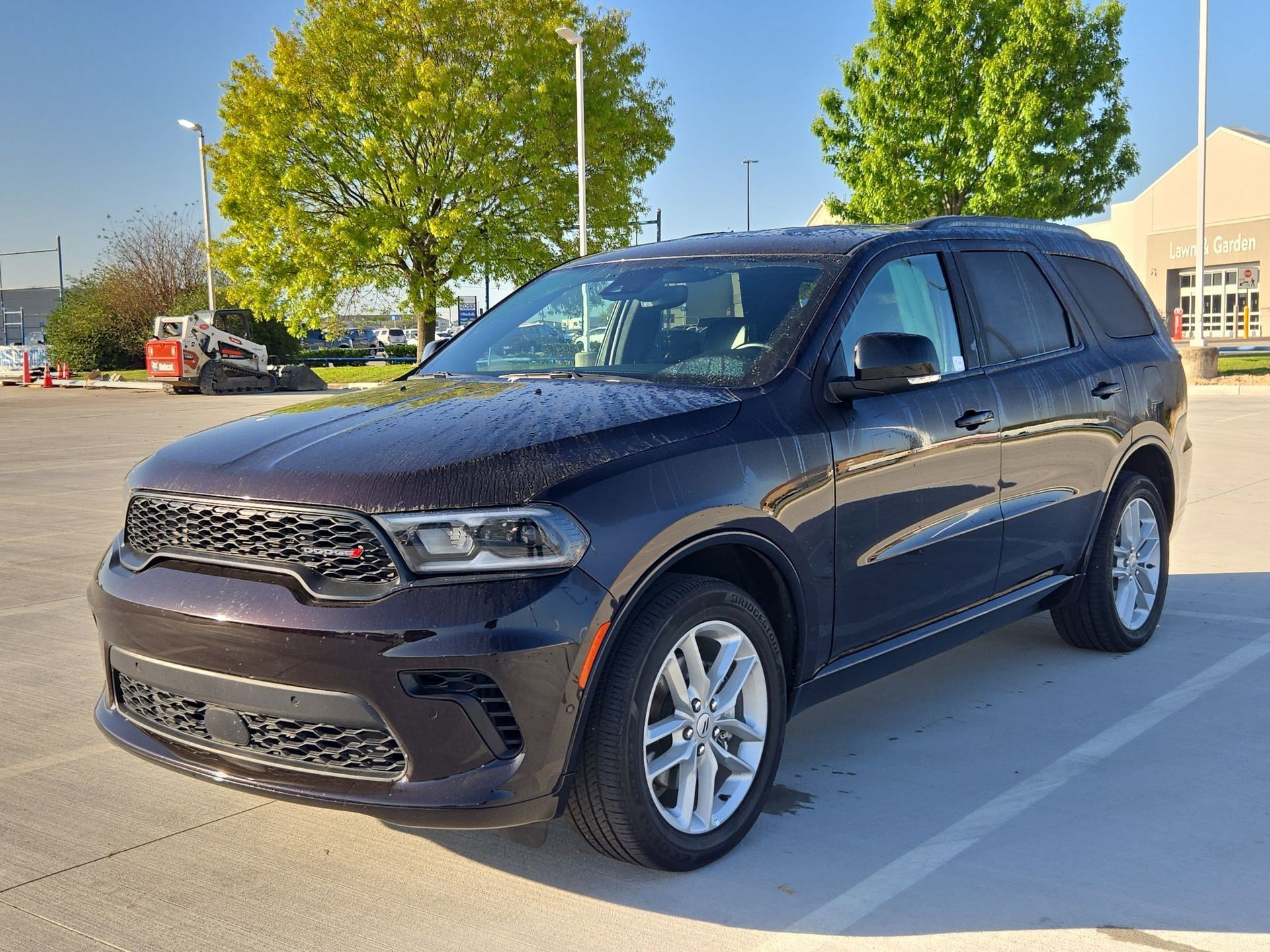 Used 2025 Dodge Durango GT image 8