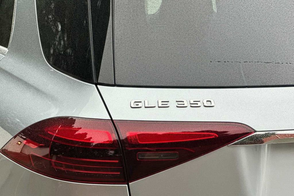 Certified 2025 Mercedes-Benz GLE 350 4MATIC image 40