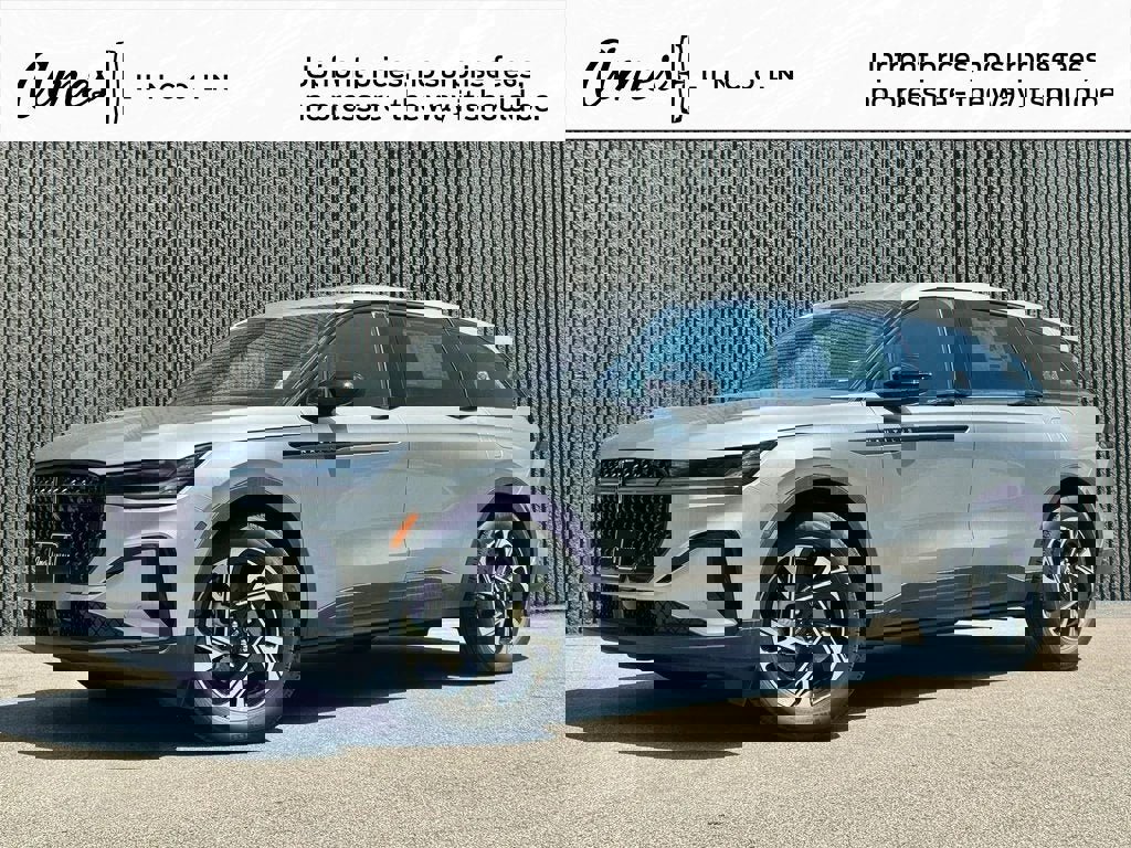 New 2025 Lincoln Nautilus Premier w/ Equipment Group 102A image 1