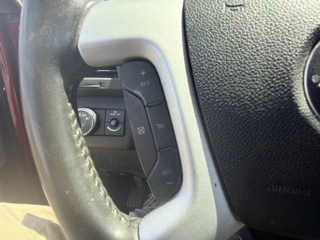 Used 2010 Chevrolet Traverse LT FWD image 31