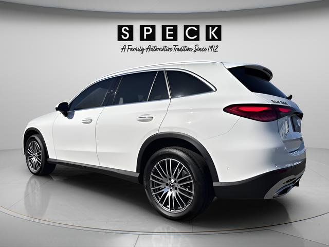 Used 2024 Mercedes-Benz GLC 300 4MATIC video 3