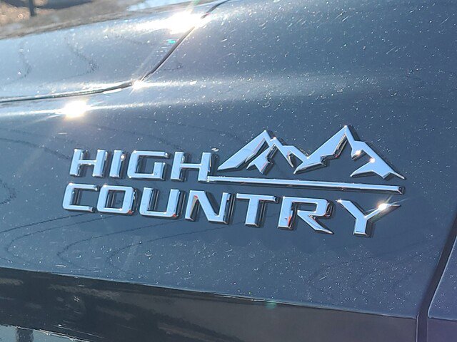 Used 2023 Chevrolet Tahoe High Country image 31