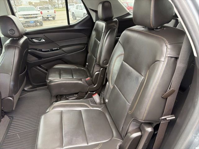 Used 2020 Chevrolet Traverse LT w/ Driver Confidence II Package AWD/4WD image 21