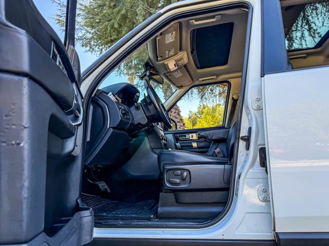 Used 2016 Land Rover LR4 HSE image 23