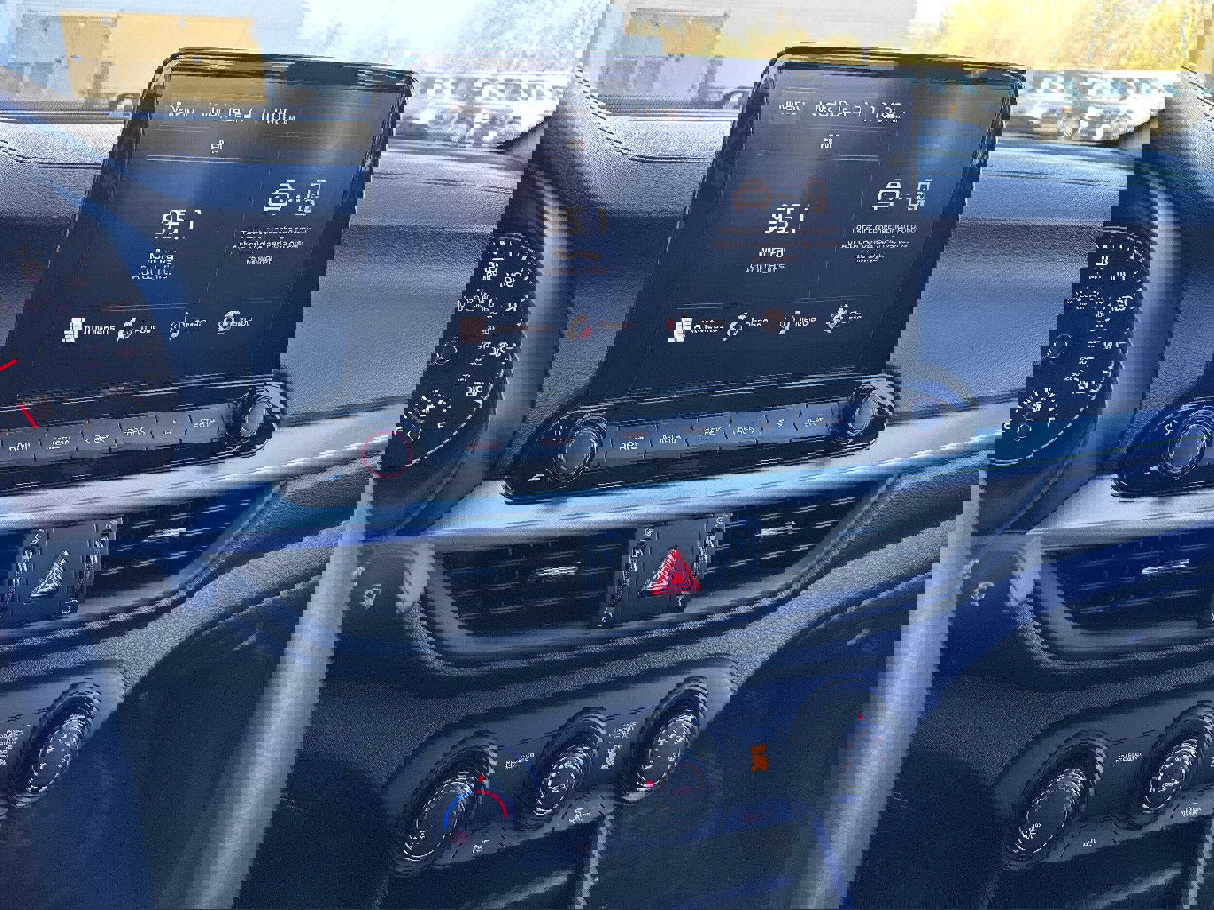 Used 2024 Kia Forte LXS image 13