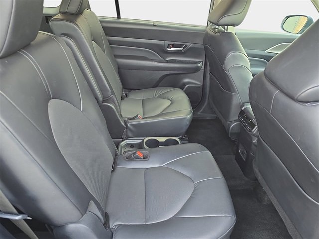 Used 2024 Toyota Grand Highlander XLE image 13