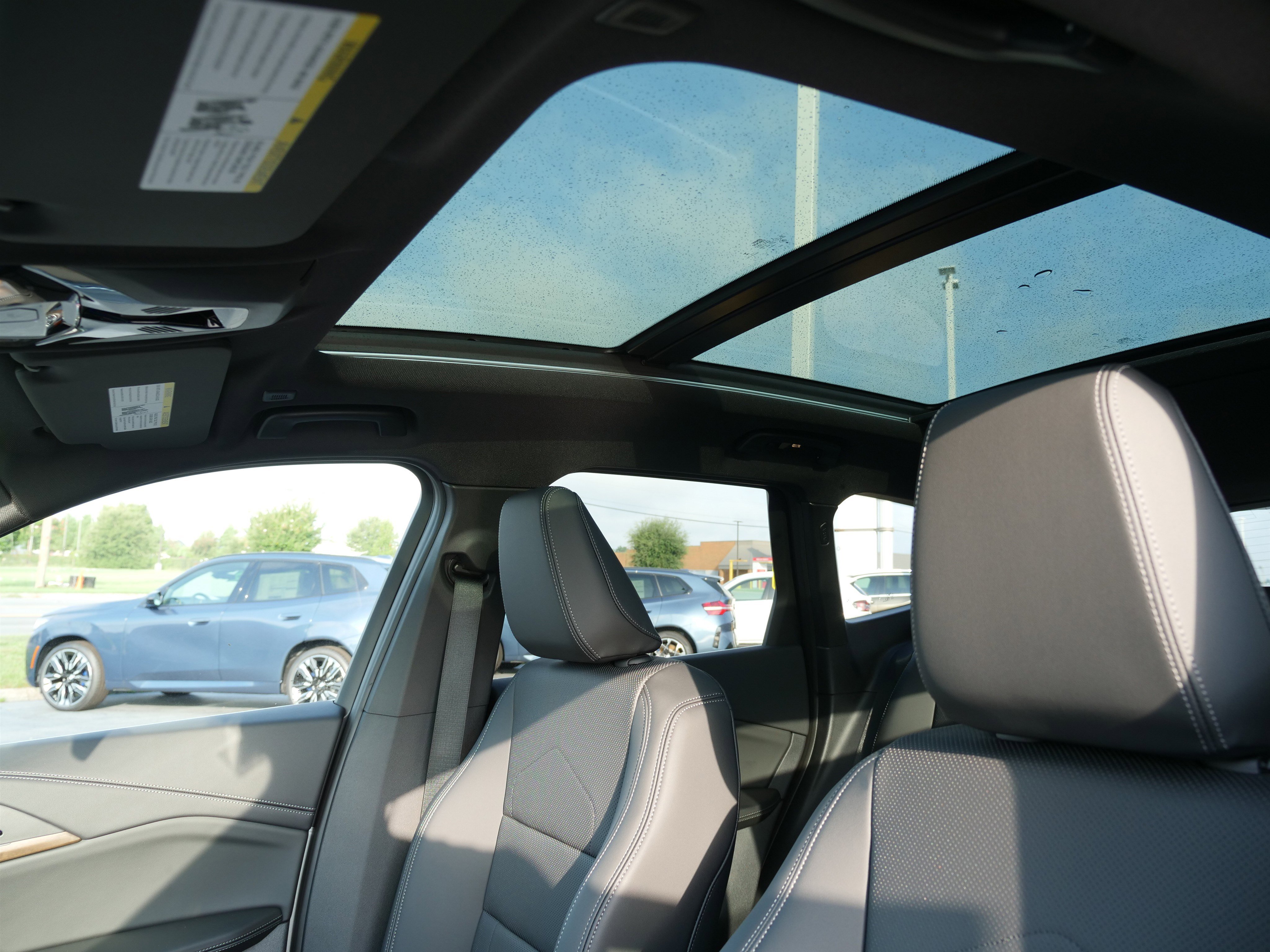 New 2025 BMW X1 xDrive28i w/ Technology Package image 24