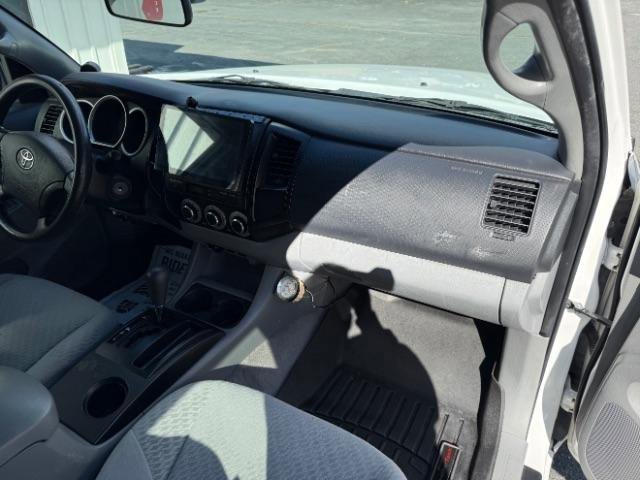 Used 2011 Toyota Tacoma 2WD Double Cab w/ Convenience Pkg image 10