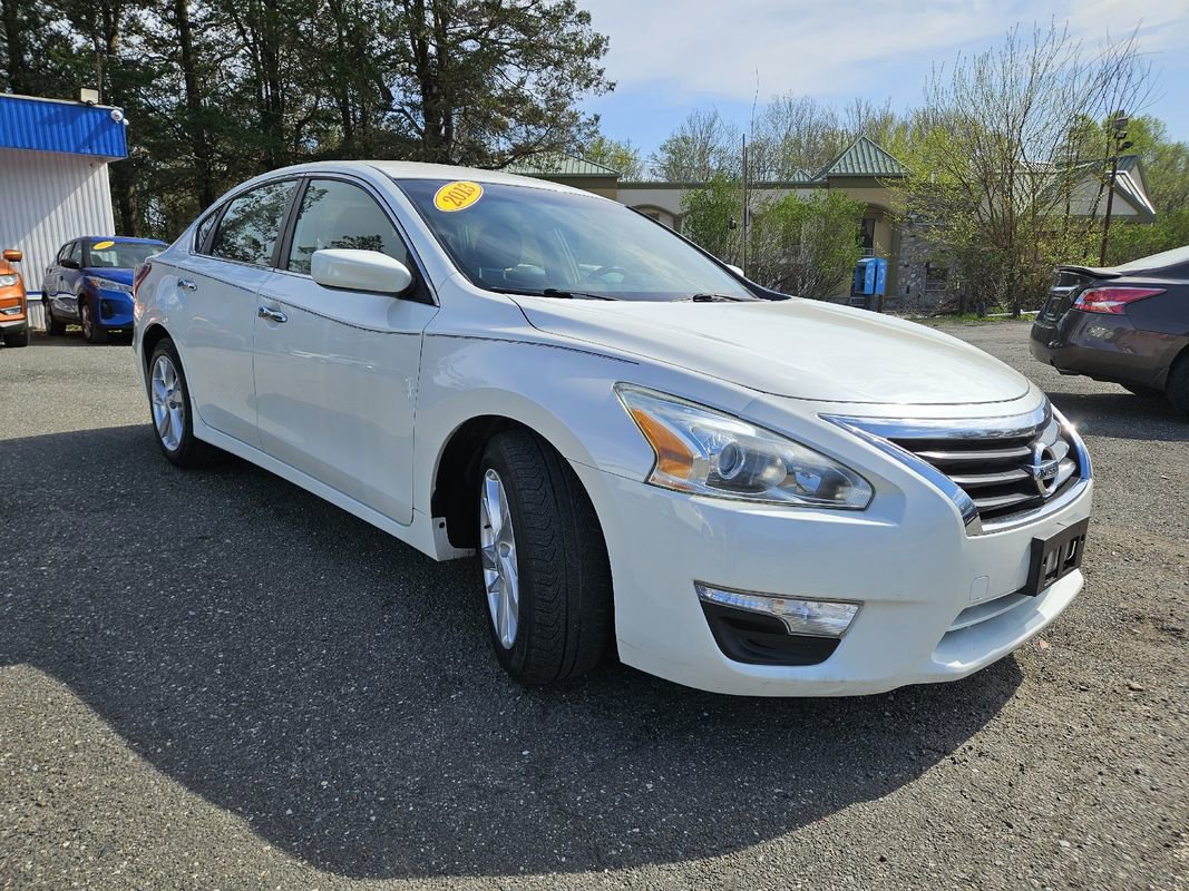 Used 2013 Nissan Altima 2.5 SV FWD image 7