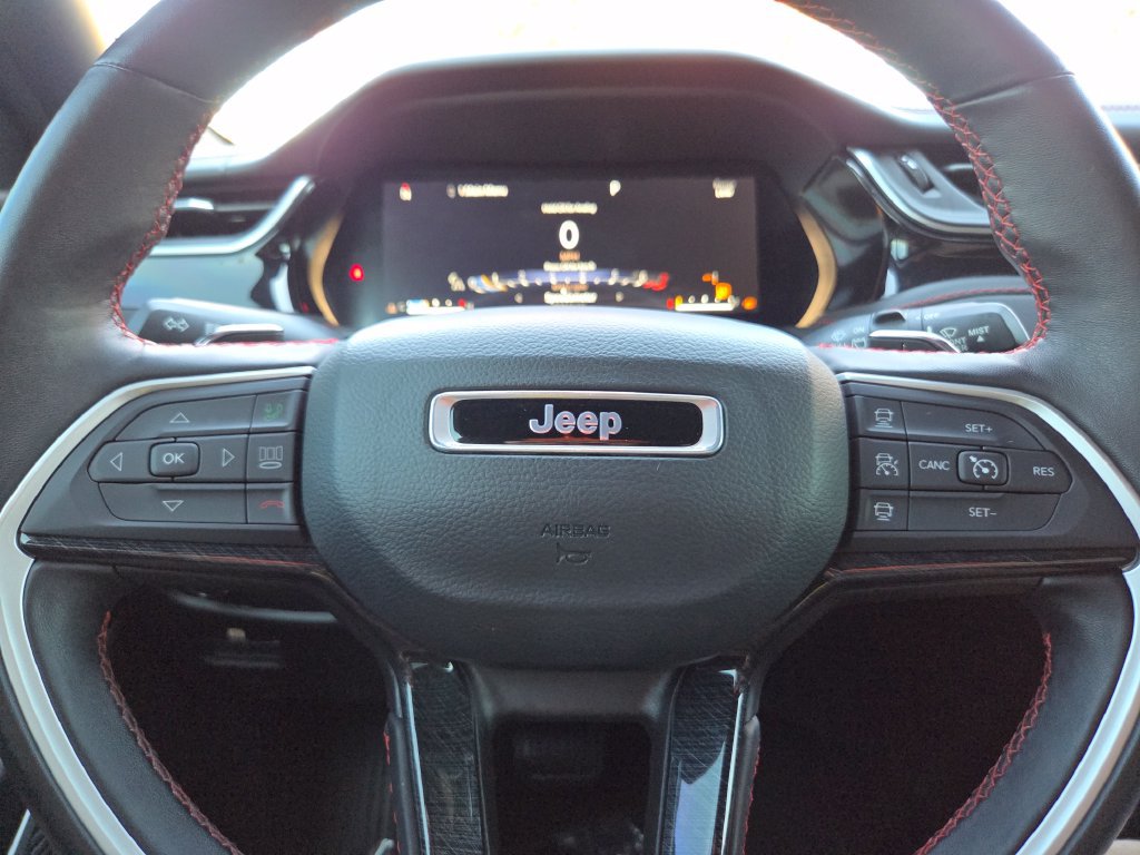 Used 2022 Jeep Grand Cherokee Trailhawk w/ ADV Protech Group II AWD/4WD image 42