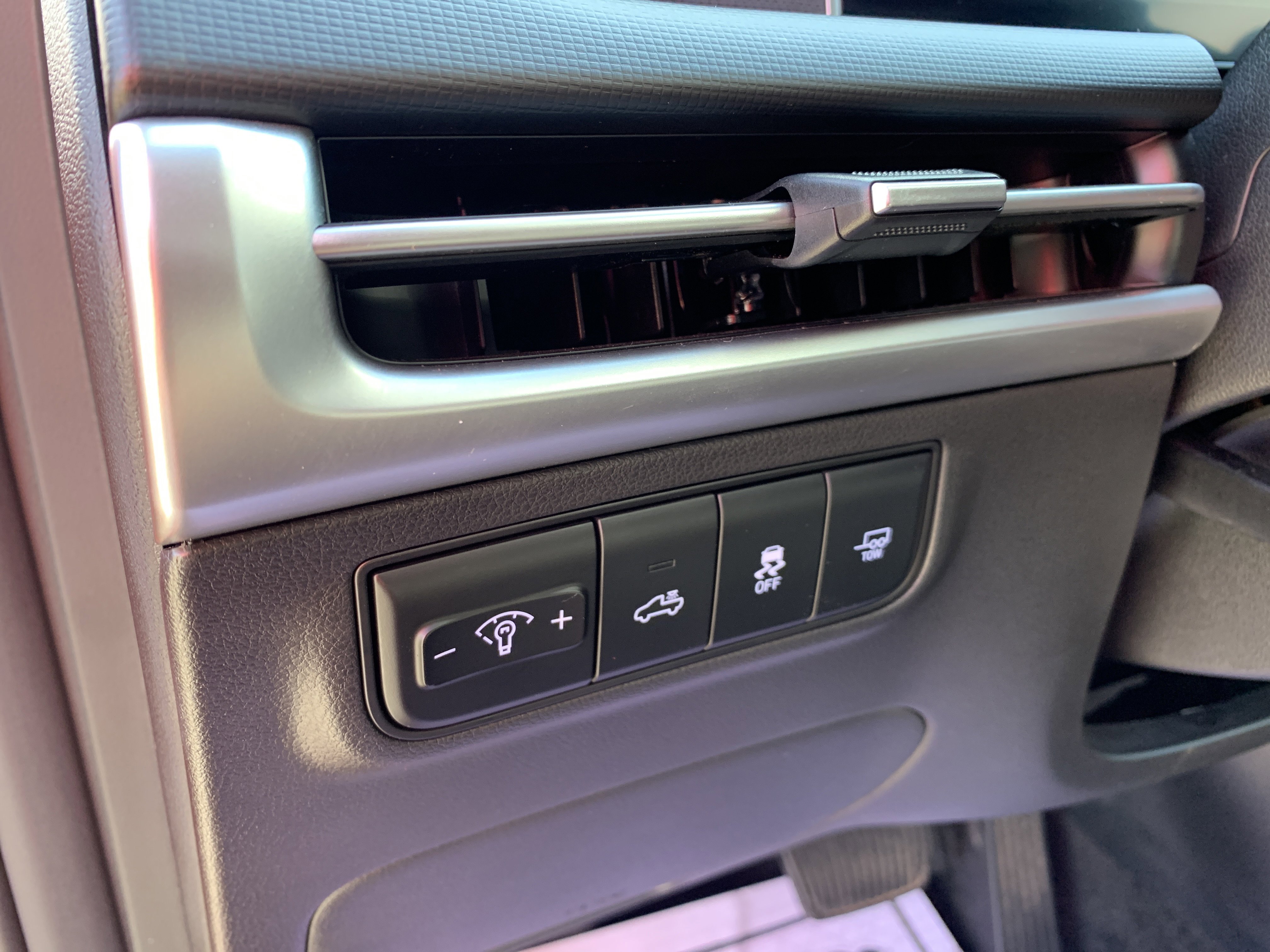 Used 2025 Hyundai Santa Cruz XRT image 13