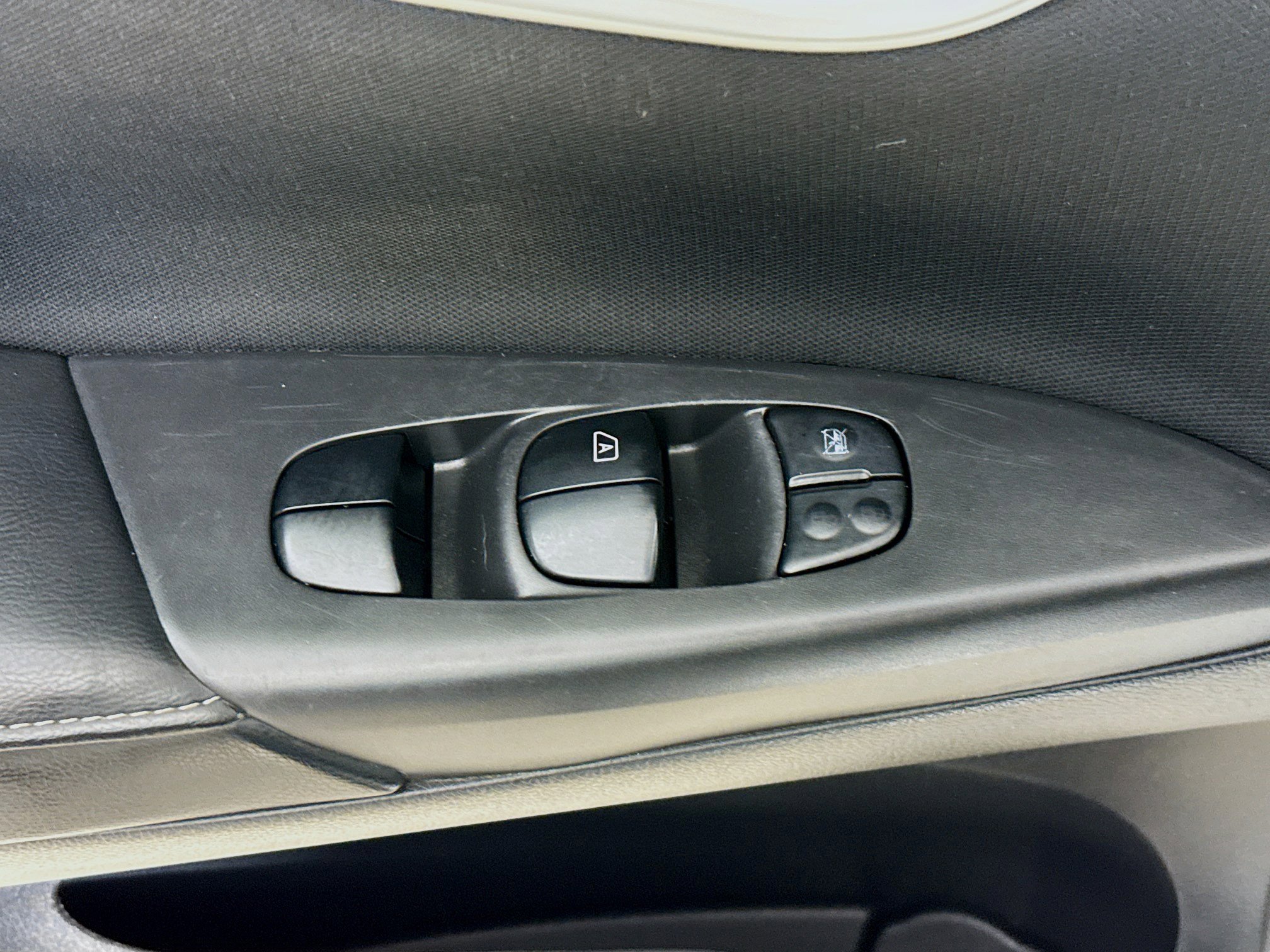 Used 2019 Nissan Sentra SV FWD image 20