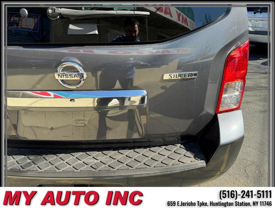 Used 2012 Nissan Pathfinder Silver image 37