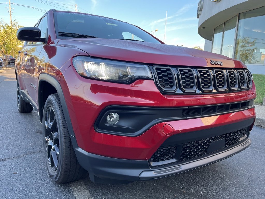 New 2026 Jeep Compass Latitude image 28