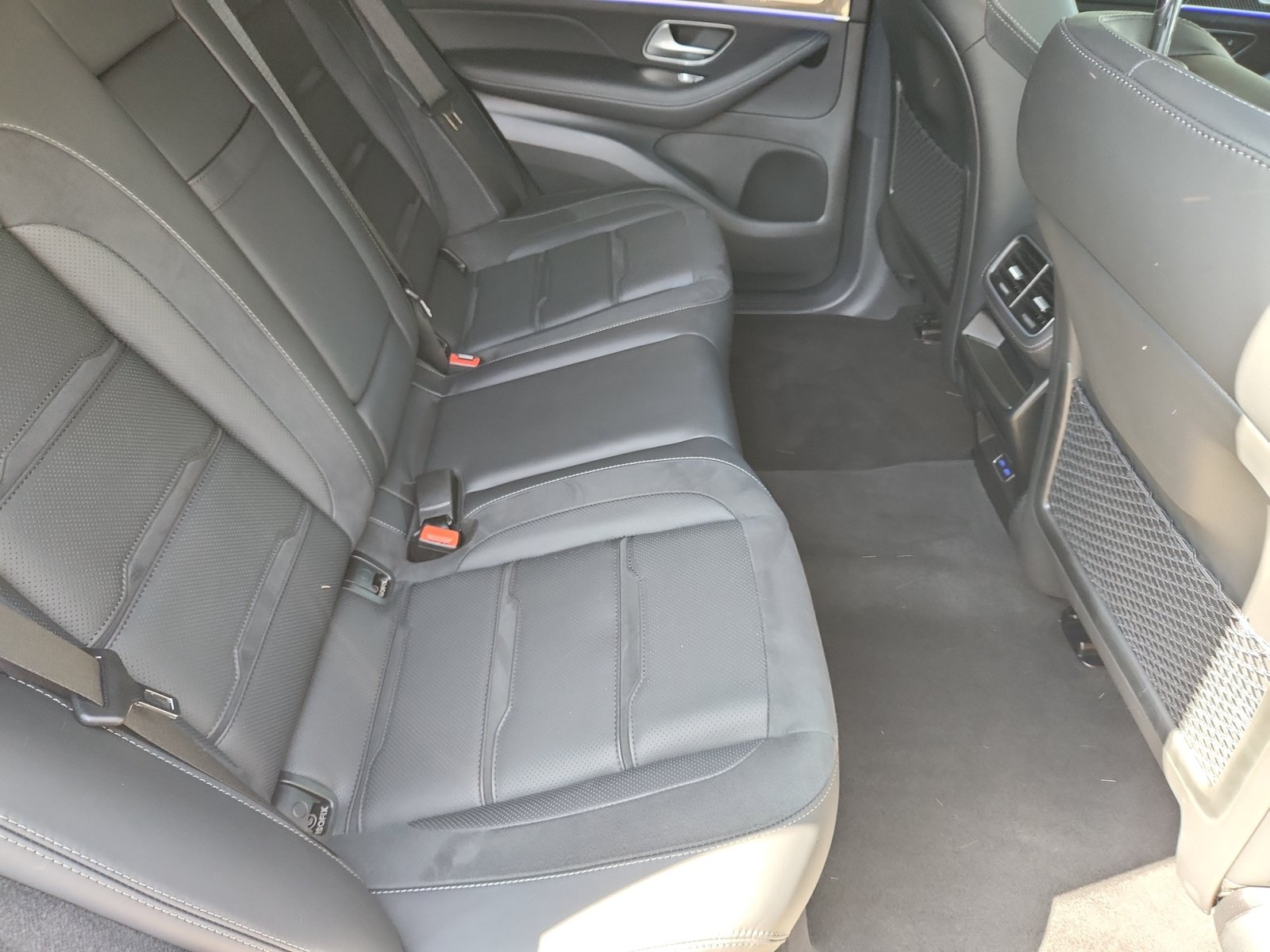 Used 2025 Mercedes-Benz GLE 53 AMG 4MATIC image 19