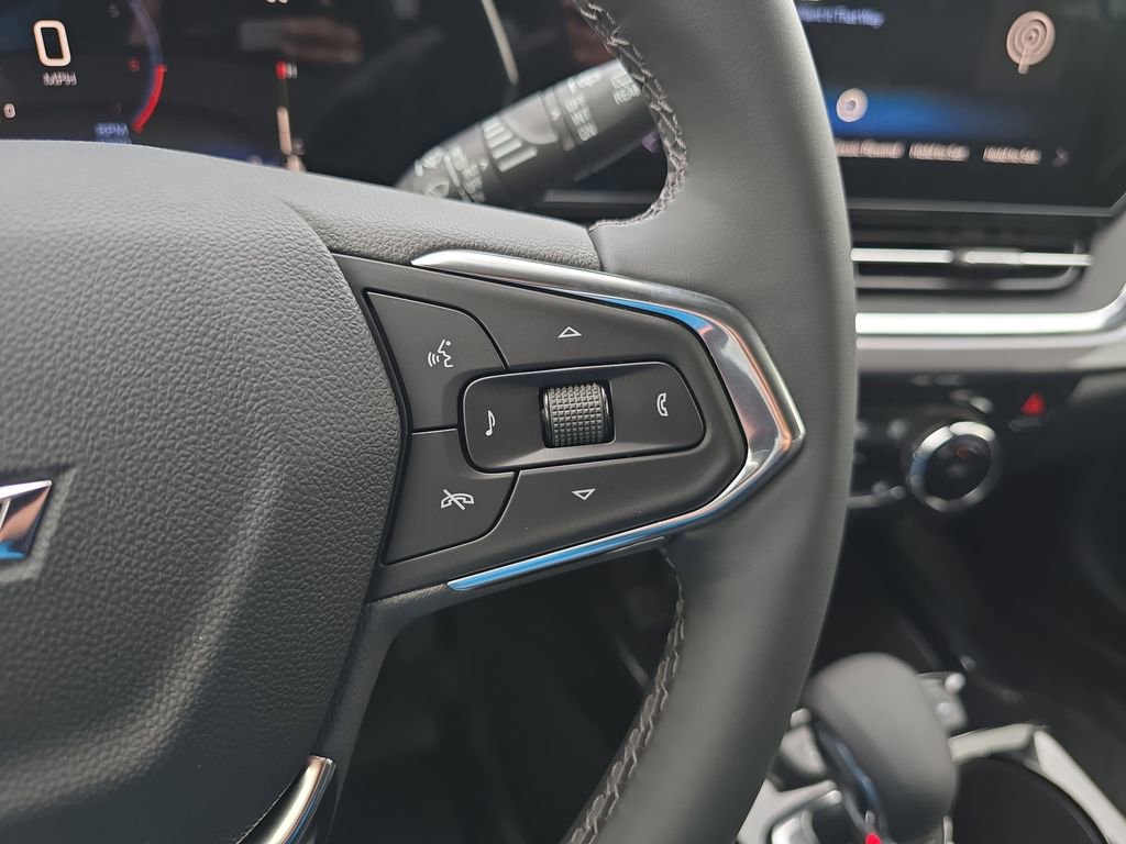 New 2026 Chevrolet Trax ACTIV w/ Driver Confidence Package FWD image 17