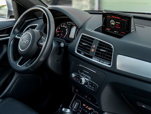 Used 2018 Audi Q3 2.0T Premium w/ Convenience Package image 35