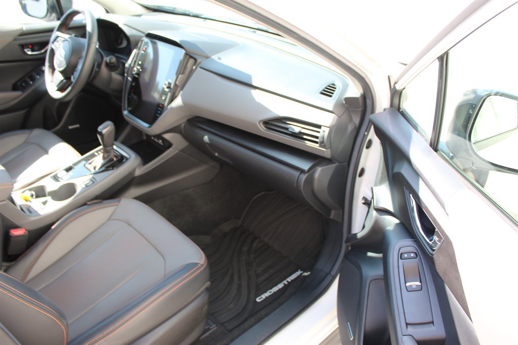 Used 2024 Subaru Crosstrek 2.5i Limited w/ Popular Package #4A image 12