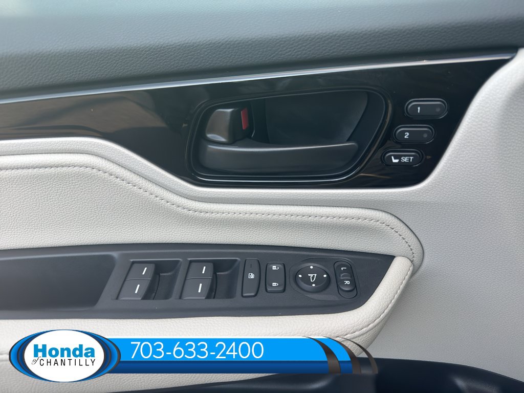 New 2026 Honda Odyssey Touring image 24