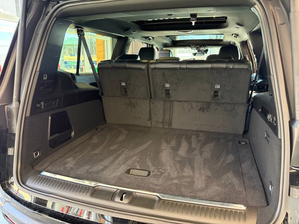 New 2026 Jeep Grand Wagoneer L Summit image 9