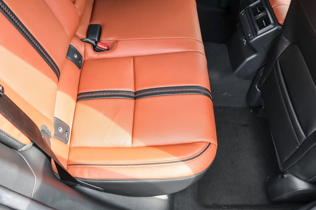 Used 2025 MAZDA CX-50 AWD 2.5 Turbo w/ Accent Package image 33