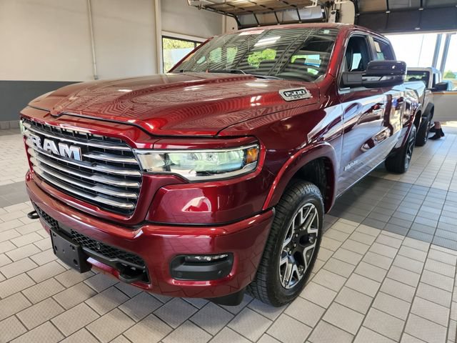 Used 2025 RAM 1500 Laramie w/ Laramie Southwest Edition AWD/4WD image 3