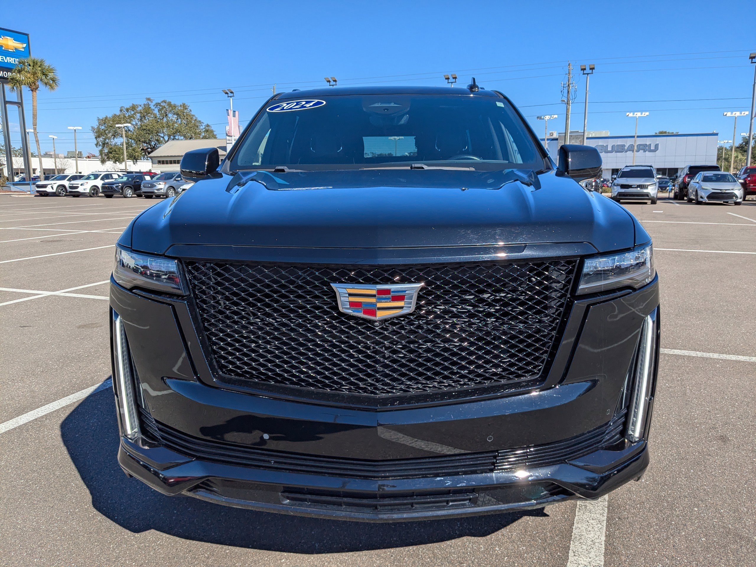 Used 2024 Cadillac Escalade Sport image 2