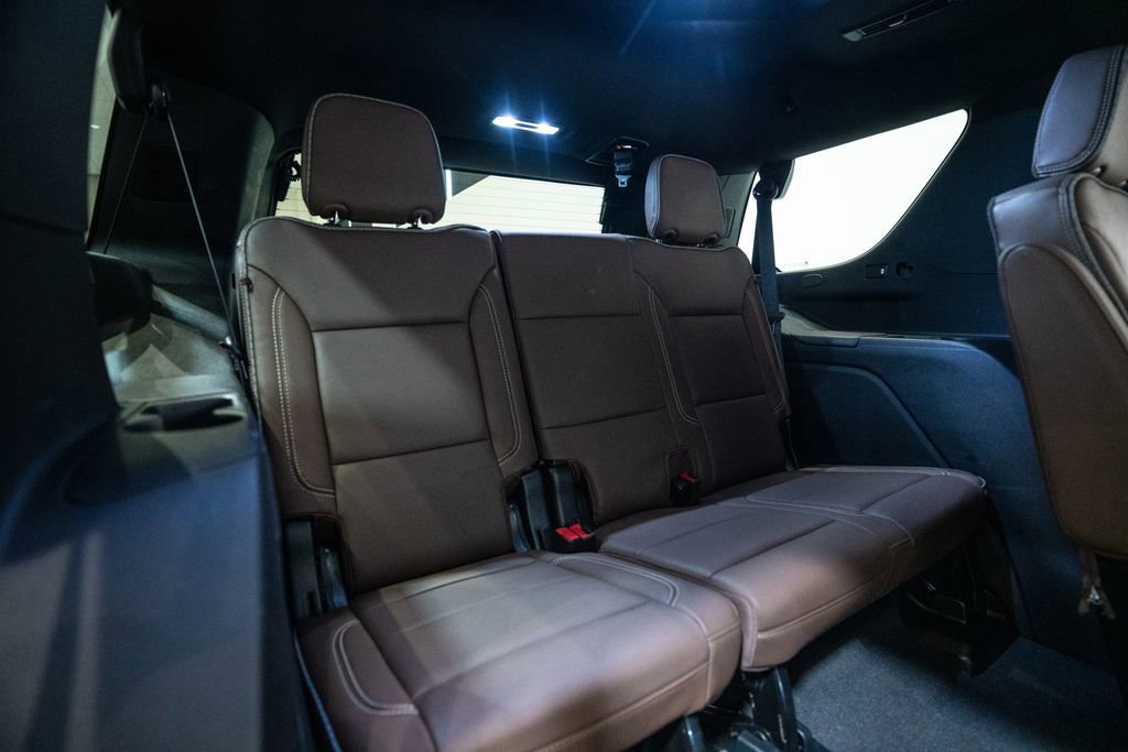 Used 2024 Chevrolet Tahoe High Country w/ Advanced Technology Package image 42