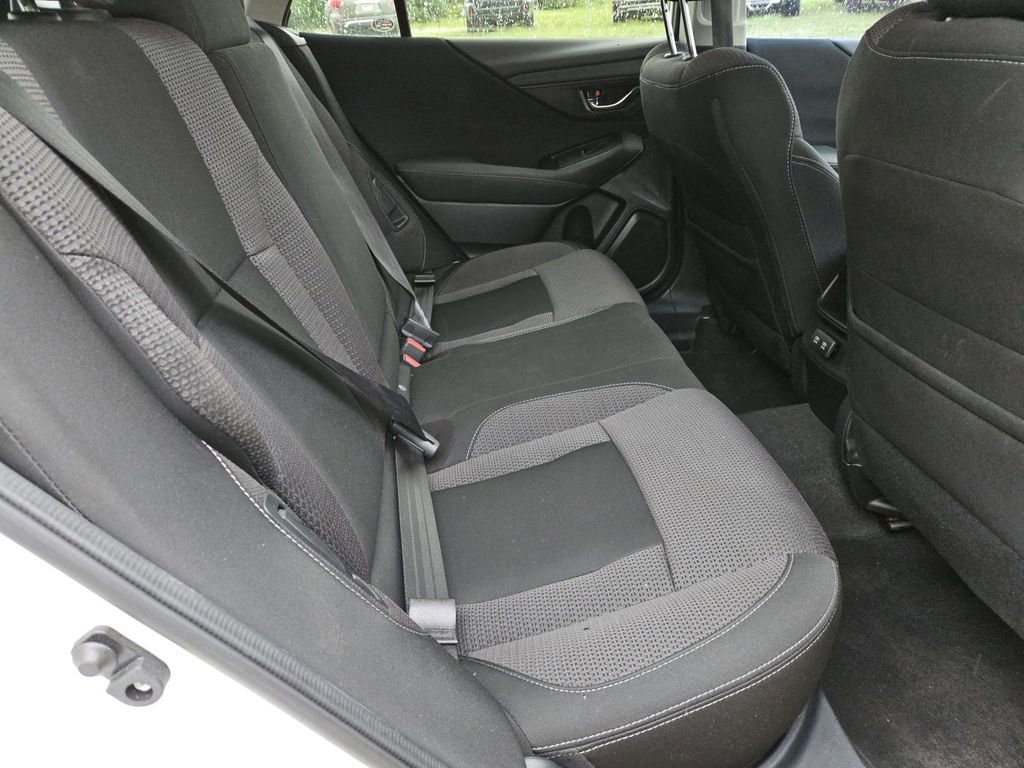 Used 2021 Subaru Outback Premium AWD/4WD image 33