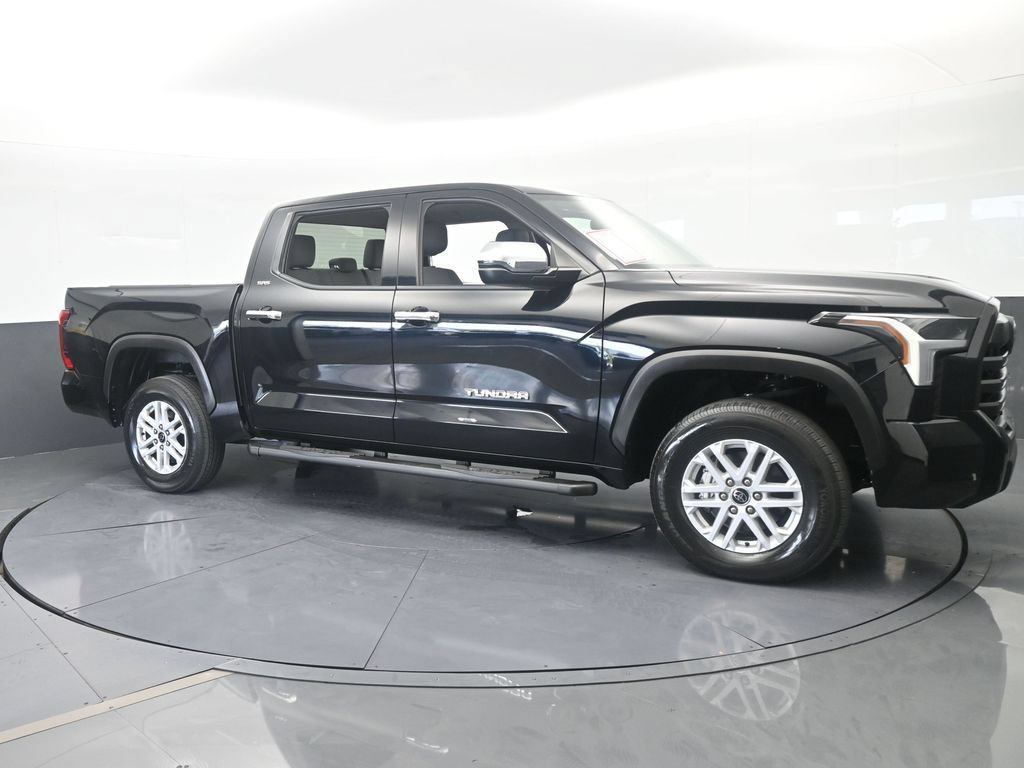 Used 2024 Toyota Tundra SR5 AWD/4WD image 8