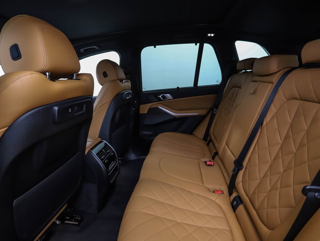 Certified 2023 BMW X5 xDrive40i w/ Executive Package image 22