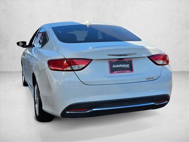 Used 2017 Chrysler 200 Limited Platinum image 7