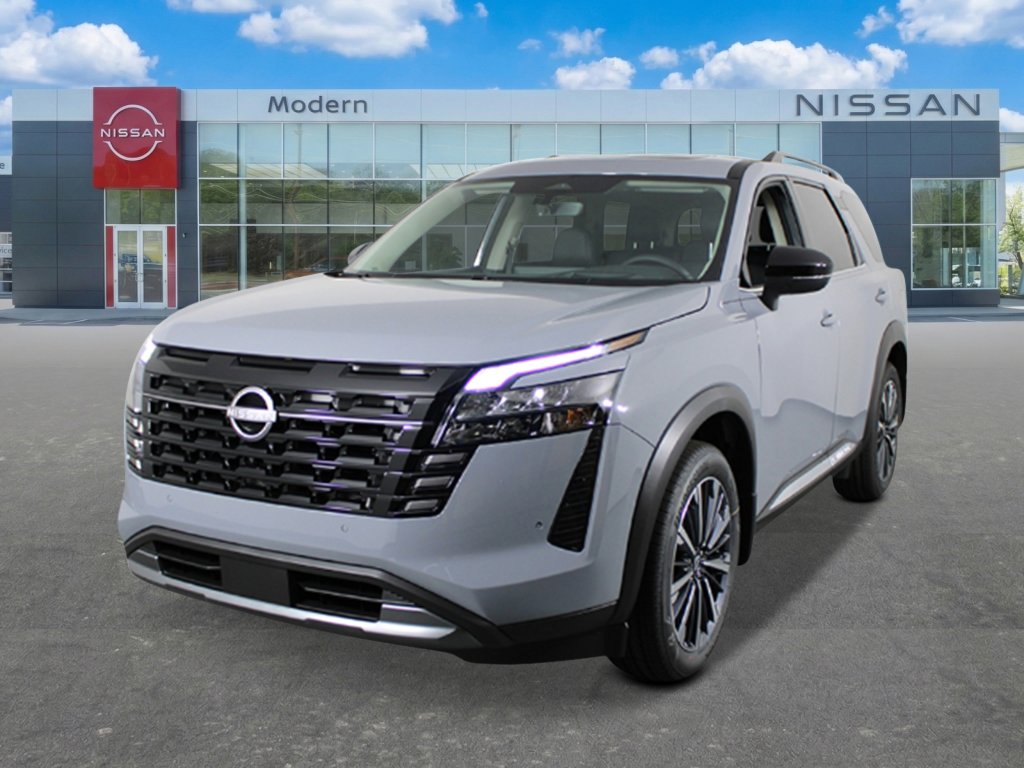 New 2026 Nissan Pathfinder Platinum image 1