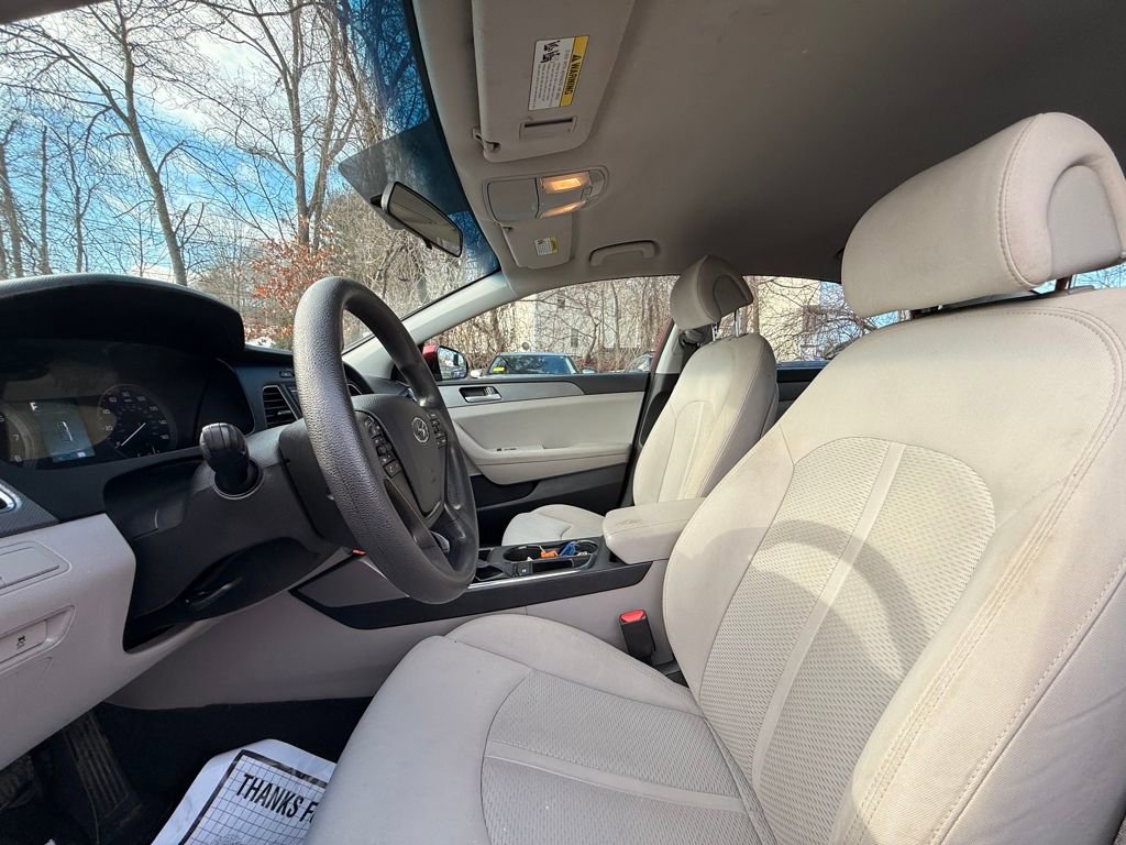 Used 2015 Hyundai Sonata SE FWD image 23