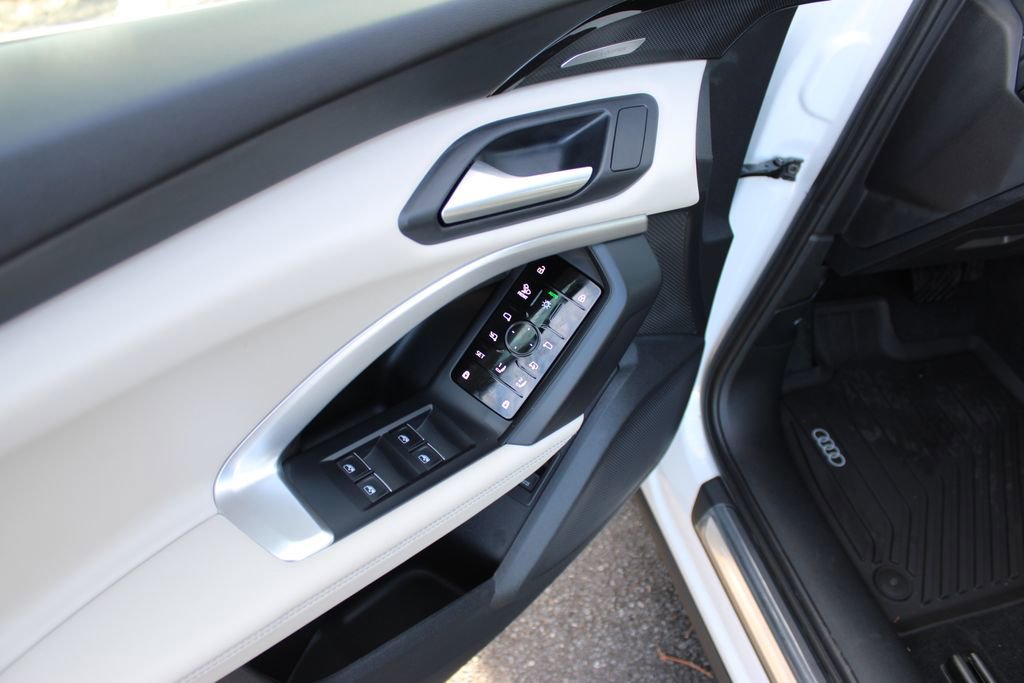 New 2025 Audi Q5 2.0T Premium Plus image 25