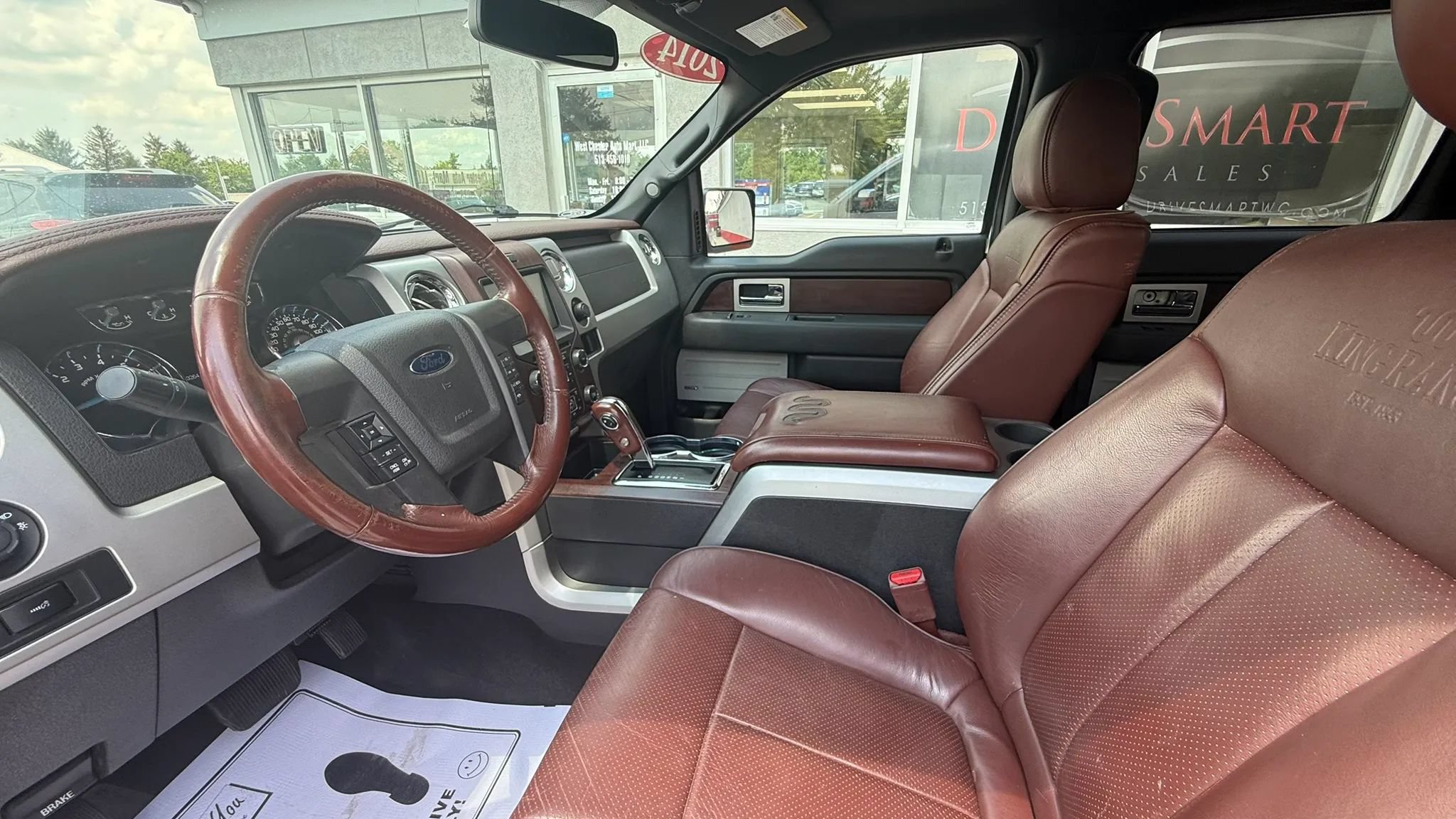 Used 2014 Ford F150 King Ranch w/ King Ranch Luxury Package AWD/4WD image 9