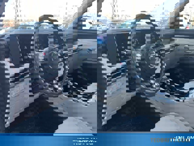 Used 2025 Hyundai Tucson SEL image 24