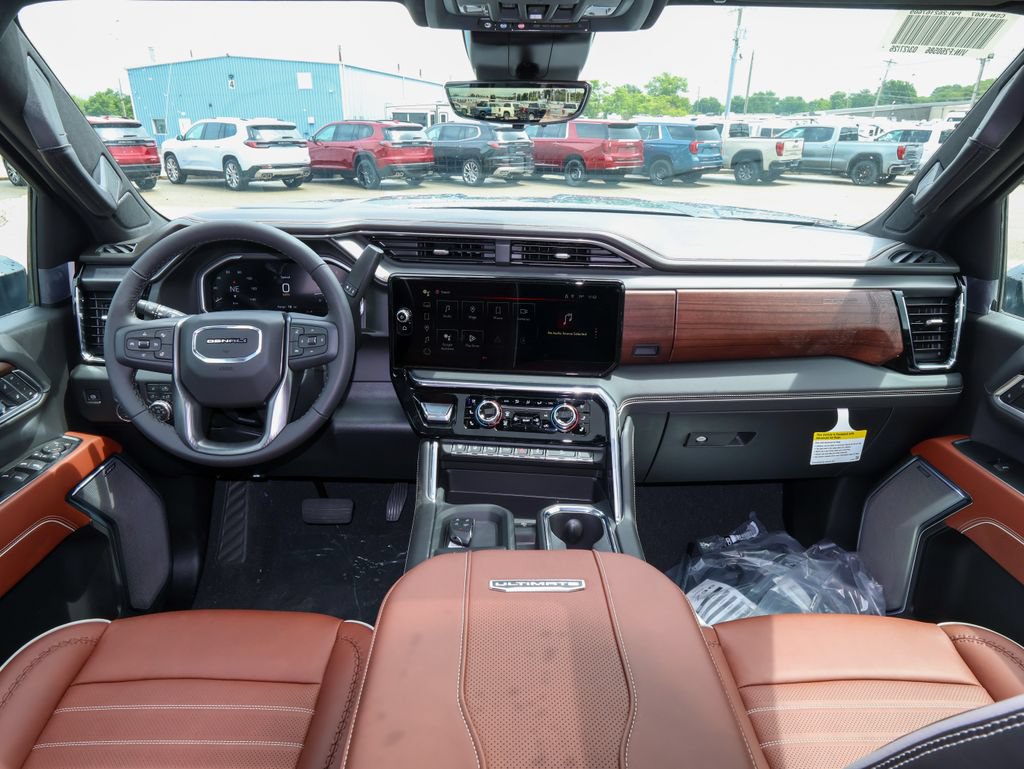 New 2026 GMC Sierra 3500 Denali Ultimate AWD/4WD image 14