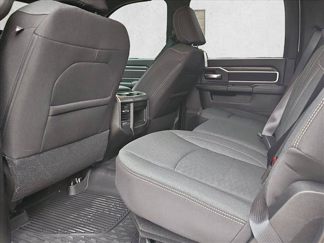 New 2026 RAM 3500 Big Horn AWD/4WD image 16