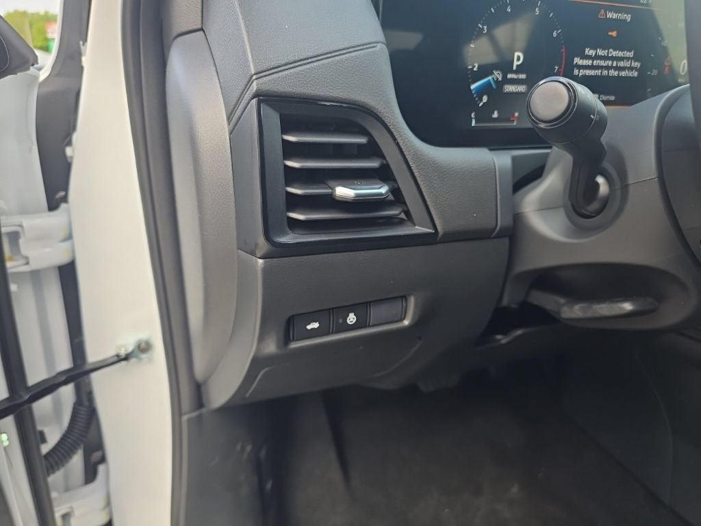 New 2027 Nissan Sentra SV FWD image 17