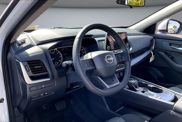 New 2026 Nissan Rogue SV FWD image 7