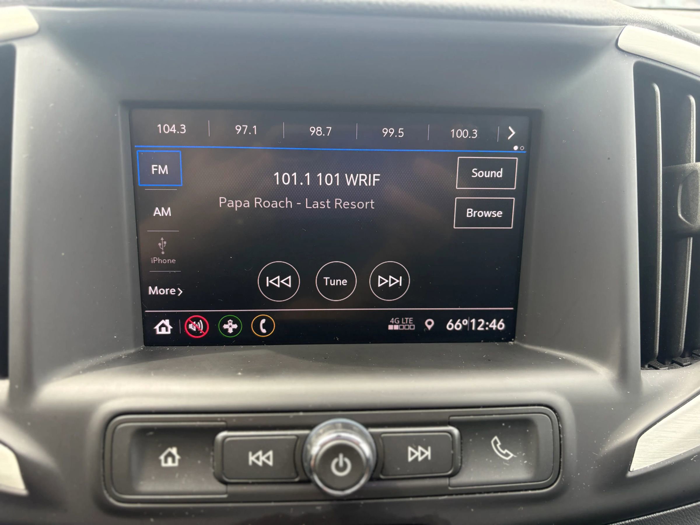 Used 2020 GMC Terrain SLE w/ Driver Convenience Package image 24