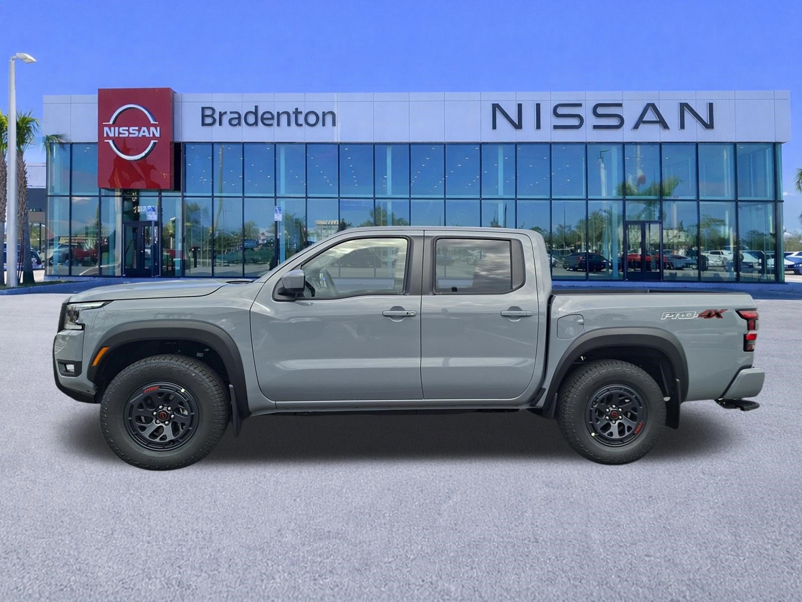 New 2026 Nissan Frontier PRO-4X AWD/4WD image 3