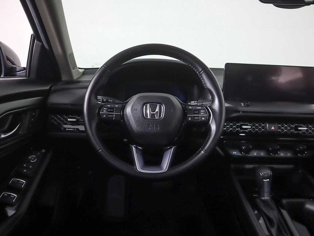 Used 2023 Honda Accord Touring image 41