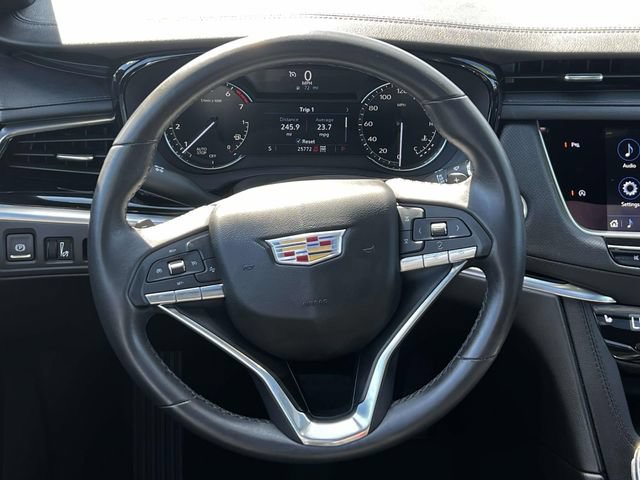 Certified 2024 Cadillac XT6 Luxury w/ LPO, Floor Liner Package AWD/4WD image 17