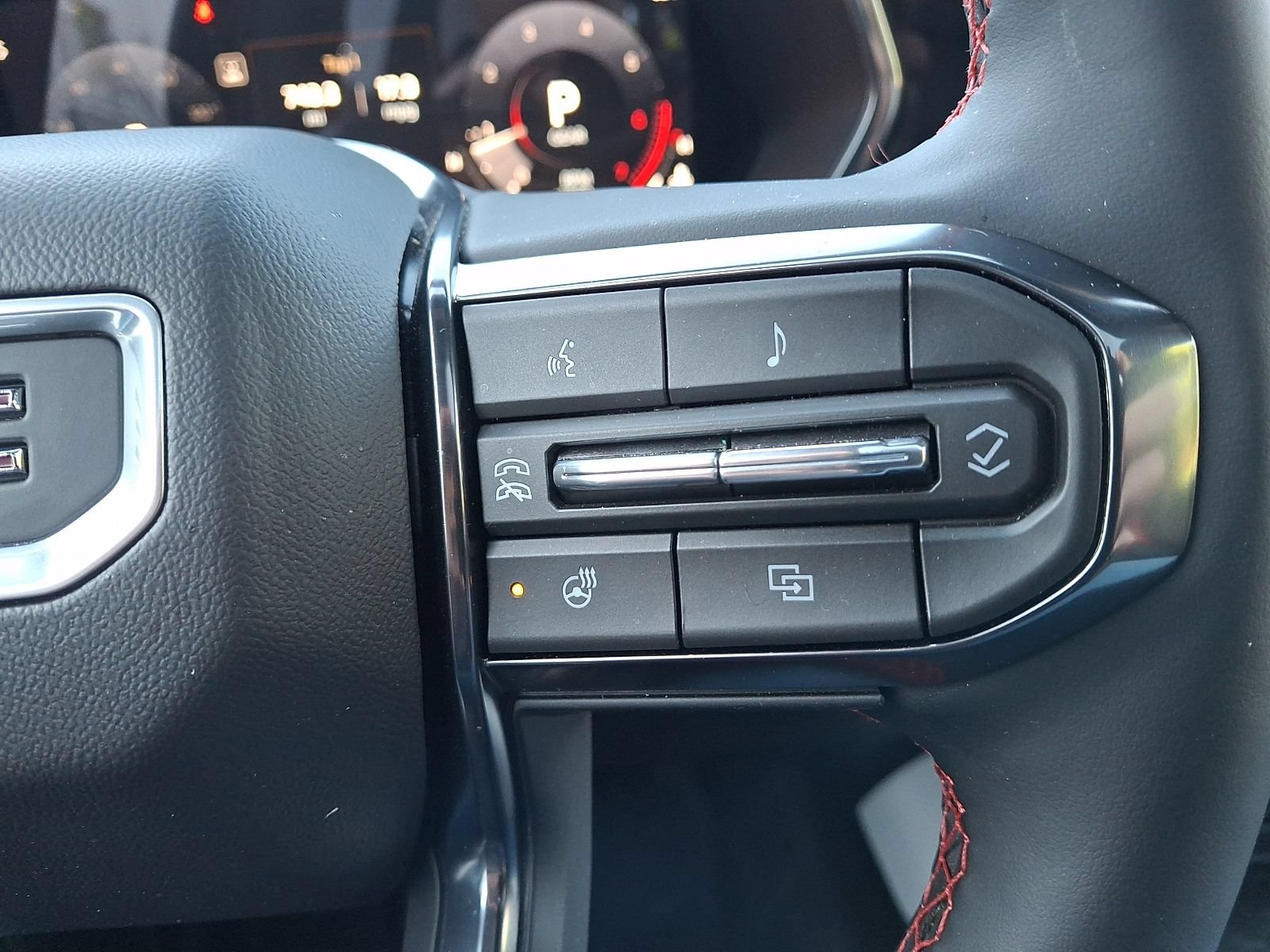 Used 2026 GMC Canyon AT4X AWD/4WD image 23