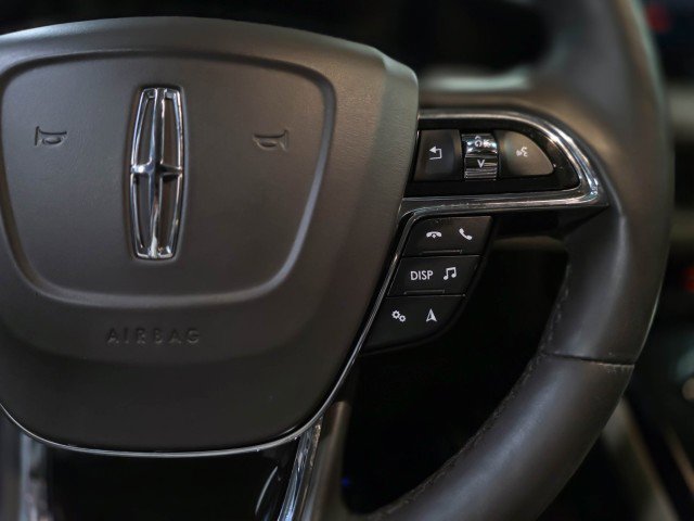 Used 2021 Lincoln Nautilus Reserve image 21