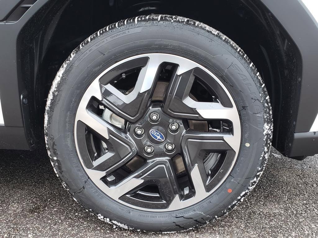 New 2025 Subaru Forester Limited image 12